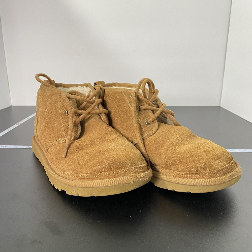UGG Neumel Boots Mens Size 7 Brown Suede Chukka Sheepskin Lined‎ Casual 3236